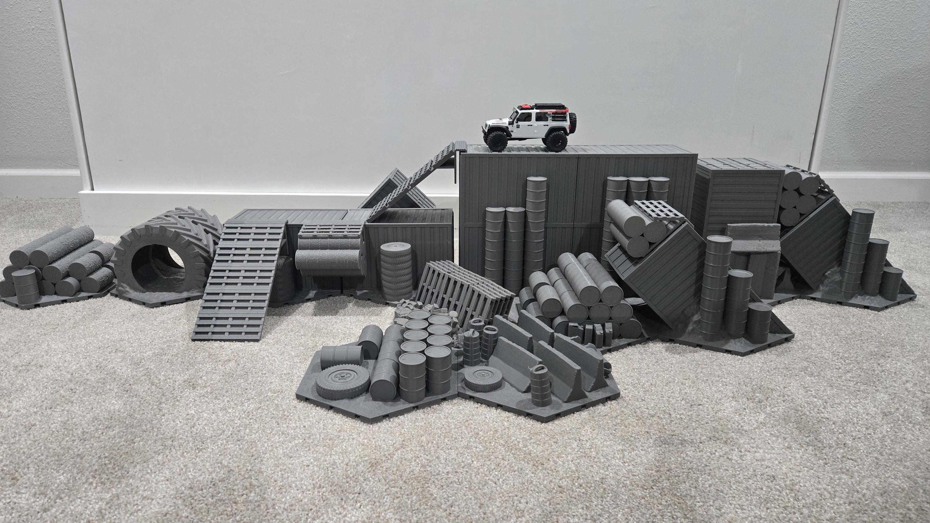 Crawlagon XL Landscape Base 1 (1/18–1/32 Scale)